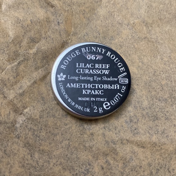 Rouge Bunny Rouge eyeshadow - Picture 3 of 5